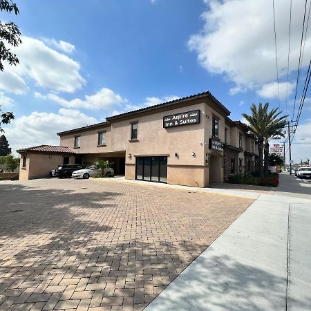 Aspire Inn & Suites Orange Bagian luar foto
